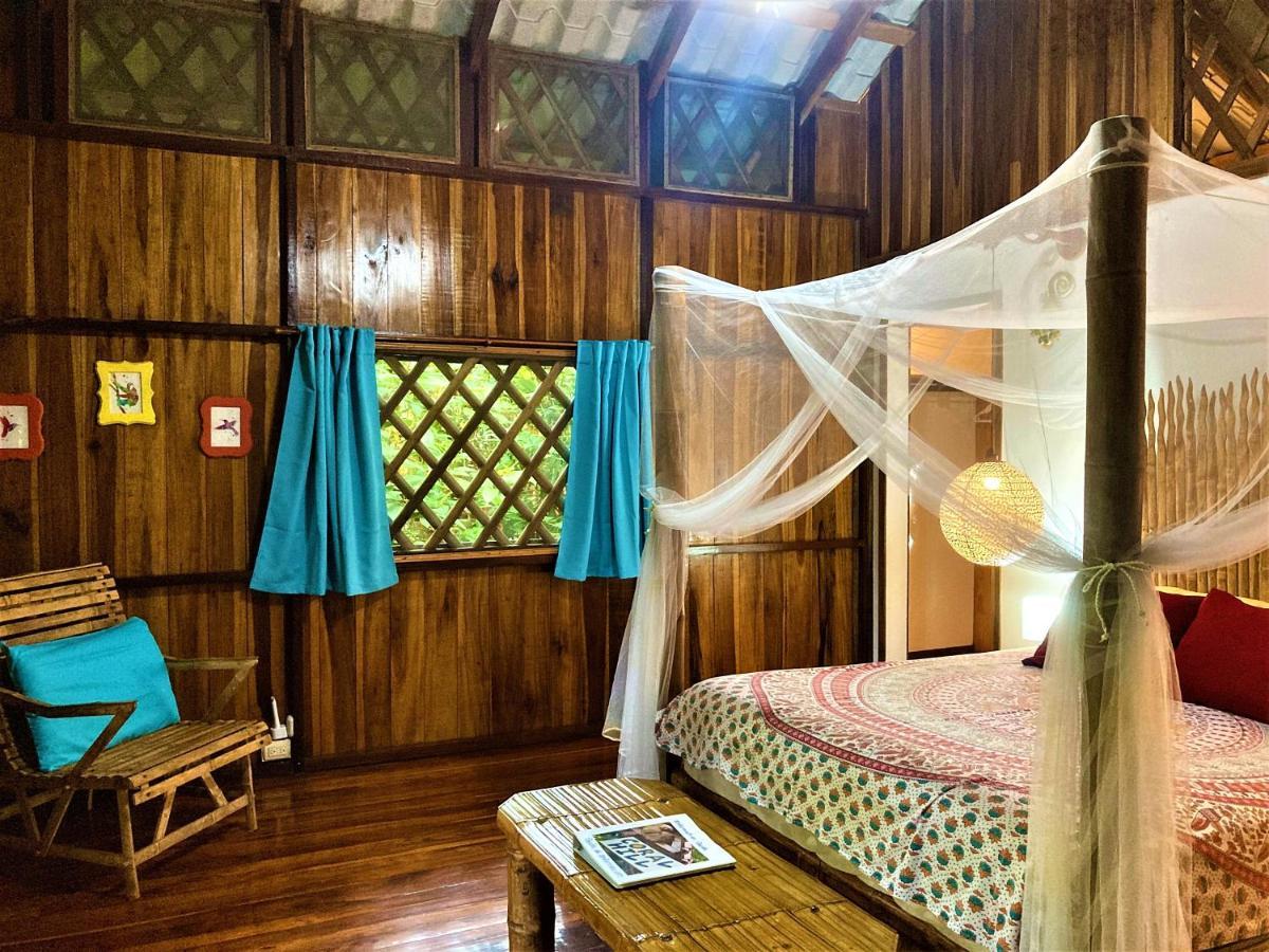 Coral Hill Bungalows Cahuita Exterior foto