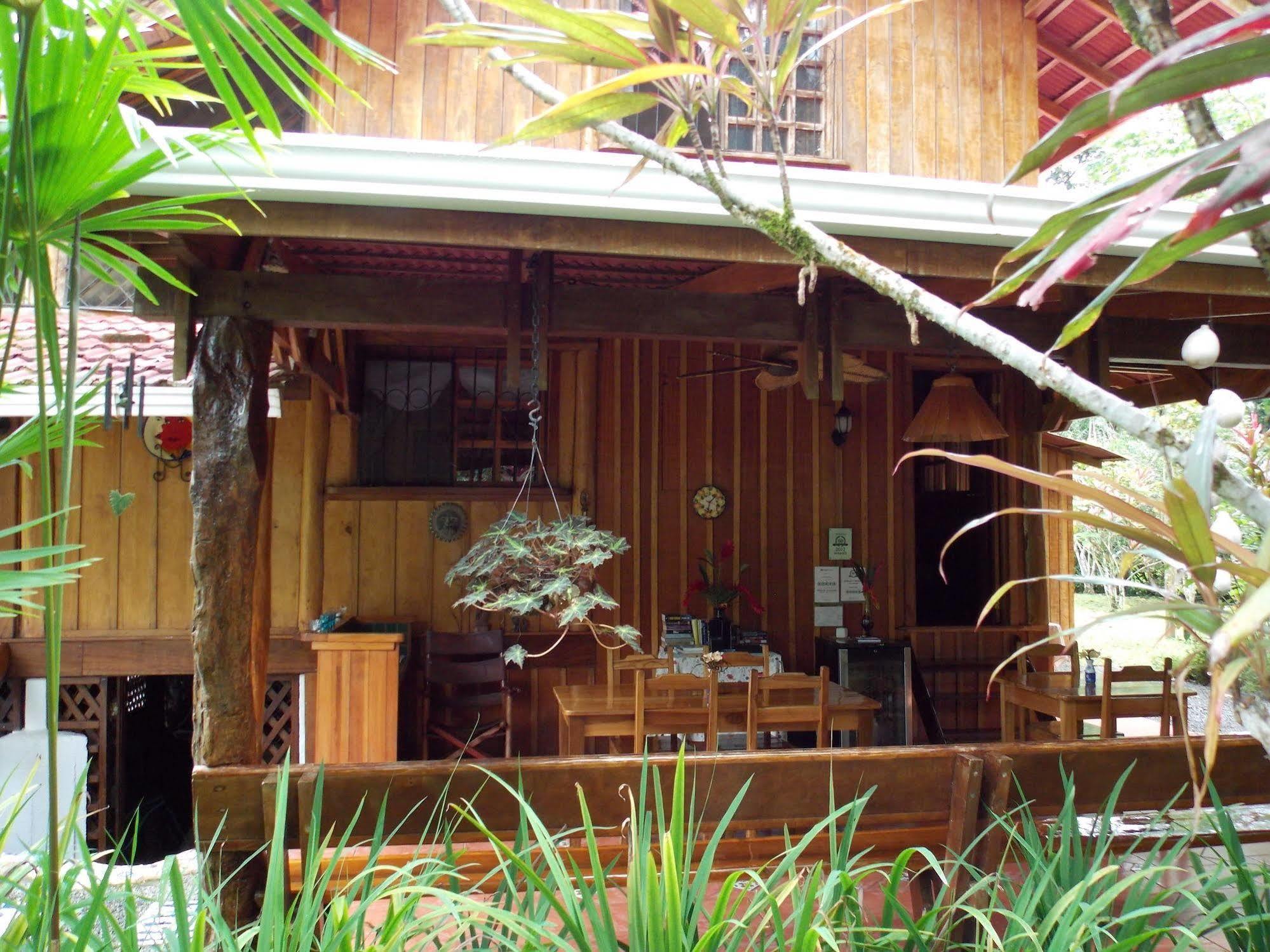 Coral Hill Bungalows Cahuita Exterior foto