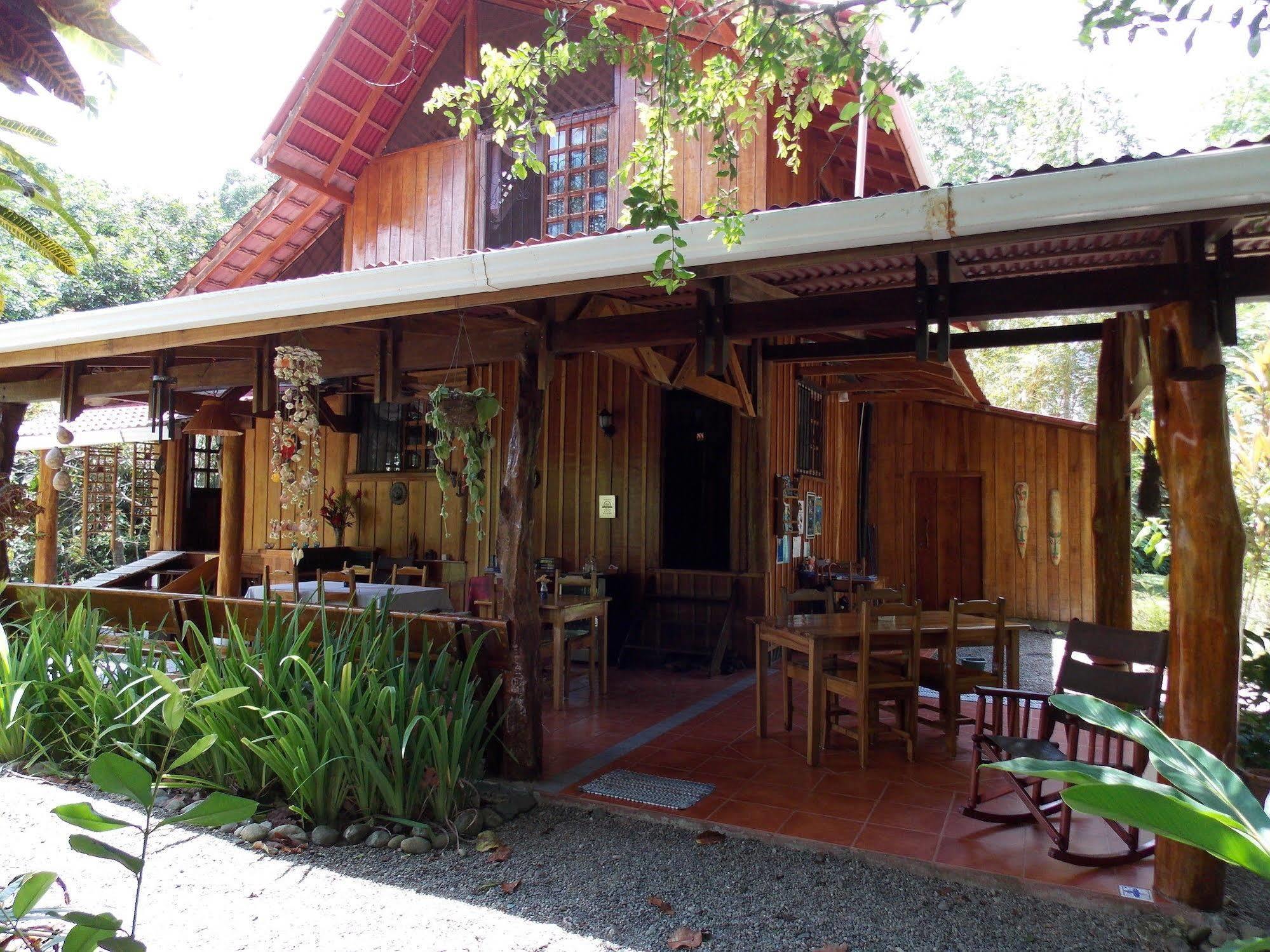 Coral Hill Bungalows Cahuita Exterior foto